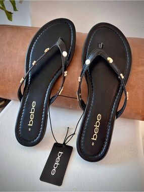 NWT Bebe ⭐️ Charm Sandals
